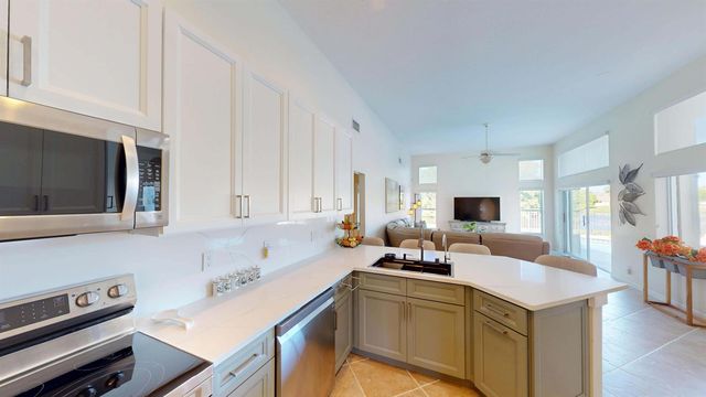 1651 Lakefield N Court, Wellington, FL 33414