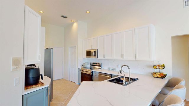 1651 Lakefield N Court, Wellington, FL 33414