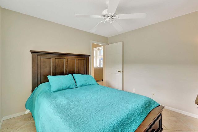 1651 Lakefield N Court, Wellington, FL 33414