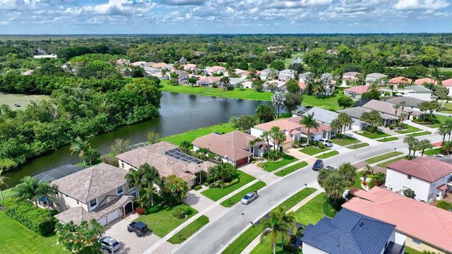 1651 Lakefield N Court, Wellington, FL 33414