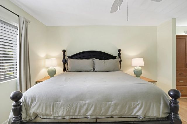 107 Village Del Lago Cir, St Augustine, FL 32080