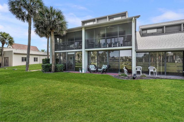 107 Village Del Lago Cir, St Augustine, FL 32080