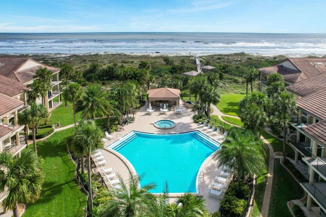107 Village Del Lago Cir, St Augustine, FL 32080