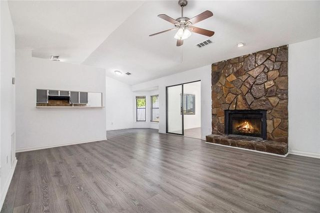 1066 Worcester NW Place, Lilburn, GA 30047