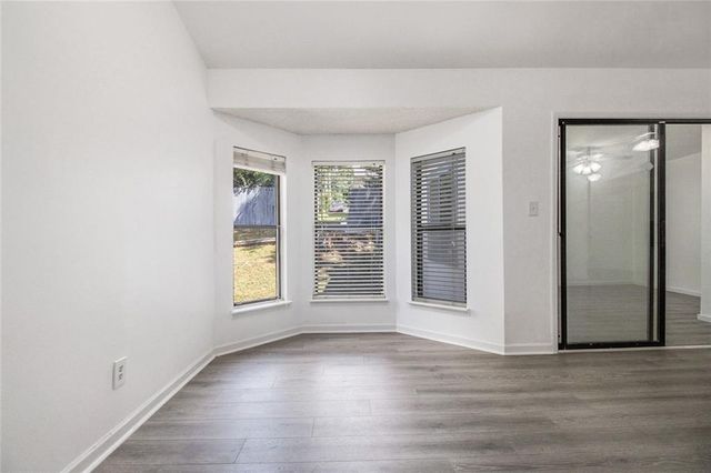 1066 Worcester NW Place, Lilburn, GA 30047