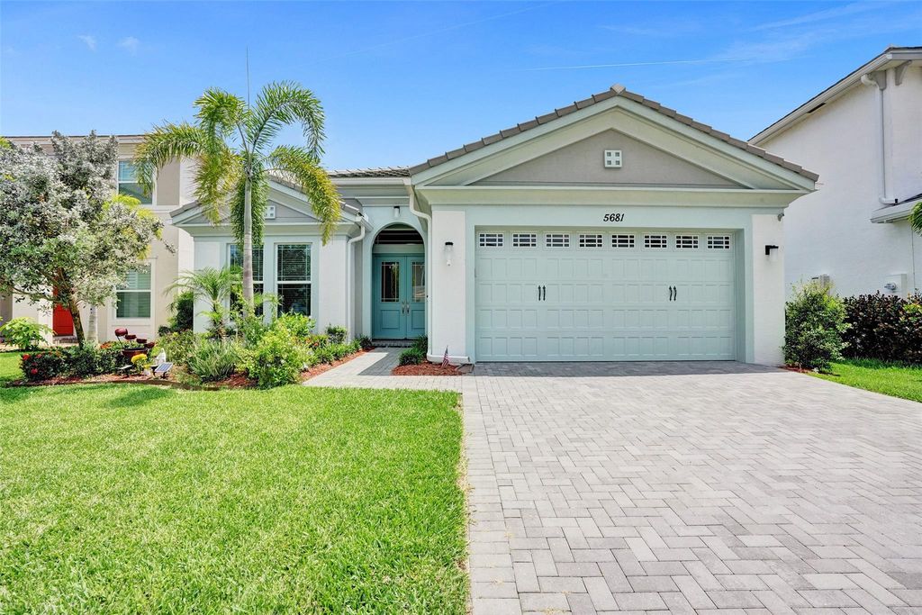 5681 Macoon Way, Westlake, FL 33470