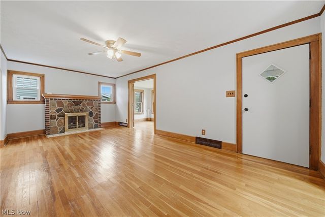 202 Hawk Avenue, Akron, OH 44312