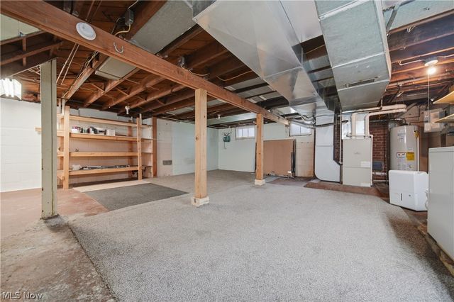 202 Hawk Avenue, Akron, OH 44312