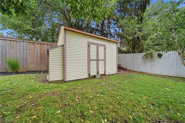 202 Hawk Avenue, Akron, OH 44312