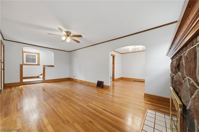202 Hawk Avenue, Akron, OH 44312