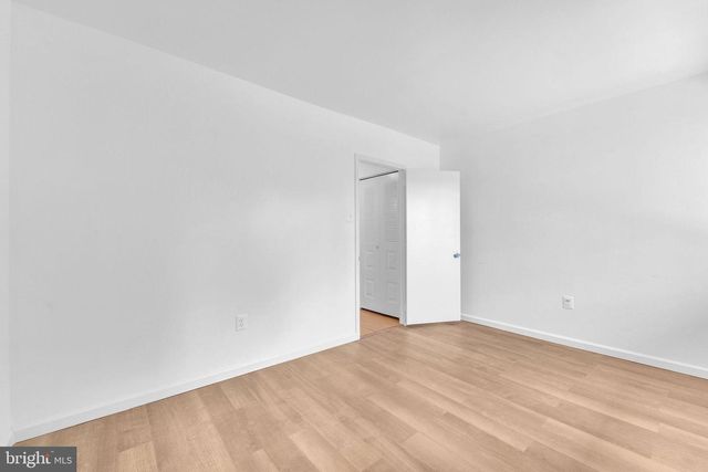 2208 GREENWOOD DR, Lindenwold, NJ 08021