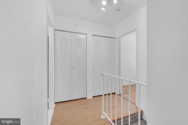 2208 GREENWOOD DR, Lindenwold, NJ 08021