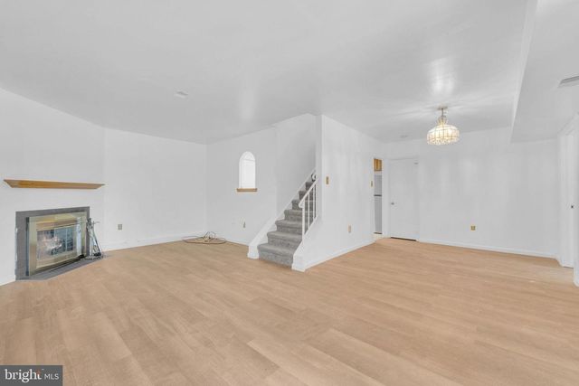 2208 GREENWOOD DR, Lindenwold, NJ 08021