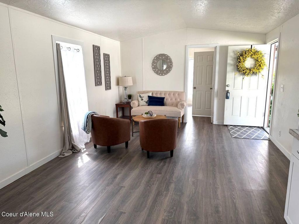 2243 W Gueneveres WAY, Post Falls, ID 83854 photo 4
