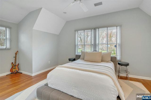 7 Deerhill Drive, Ho-ho-kus, NJ 07423