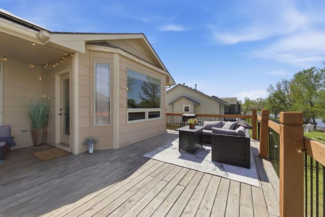 2013 E Quail Hollow St, Derby, KS 67037