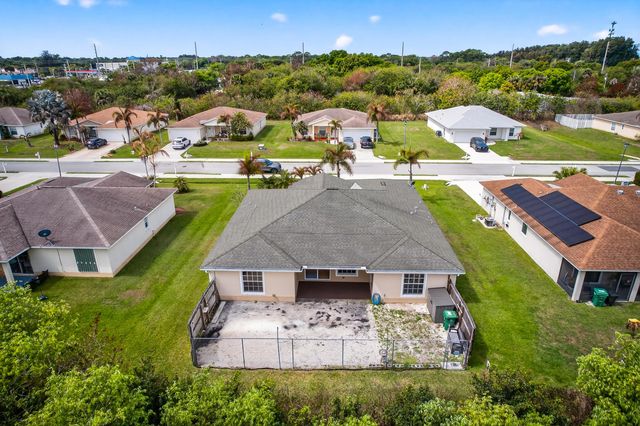 6504 Las Palmas Way, Port St. Lucie, Port St Lucie, FL 34952