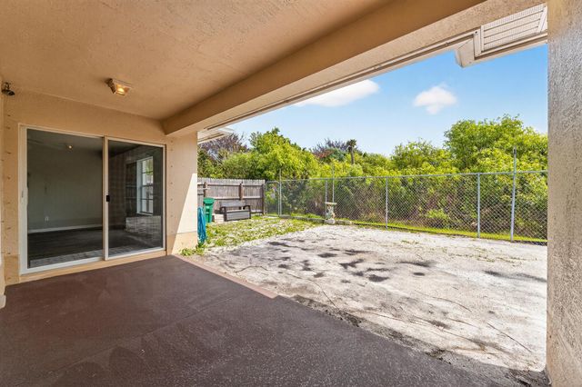 6504 Las Palmas Way, Port St. Lucie, Port St Lucie, FL 34952