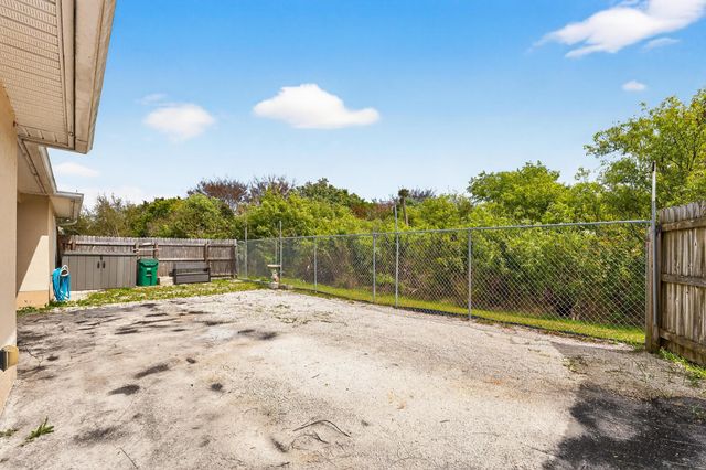 6504 Las Palmas Way, Port St. Lucie, Port St Lucie, FL 34952