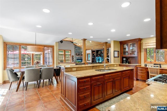 565 Dorchester Drive, River Vale, NJ 07675