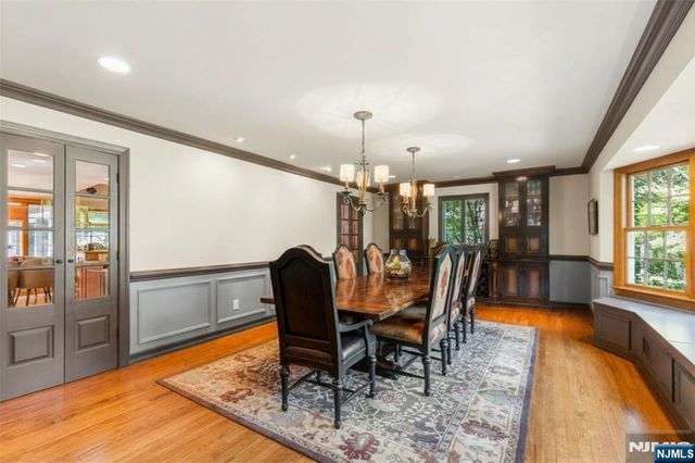 565 Dorchester Drive, River Vale, NJ 07675
