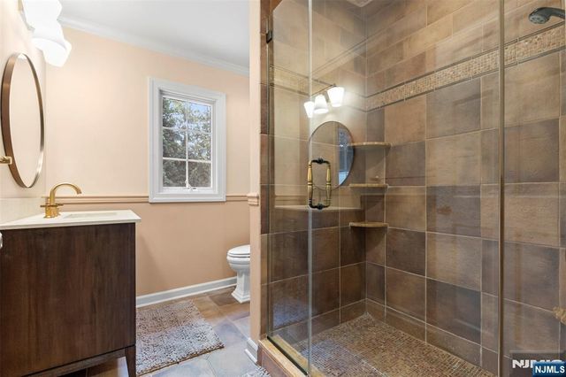 565 Dorchester Drive, River Vale, NJ 07675