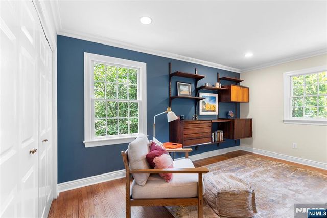 565 Dorchester Drive, River Vale, NJ 07675