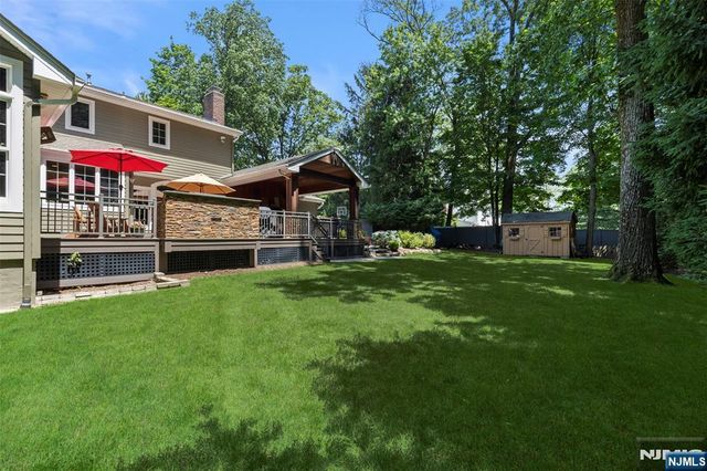 565 Dorchester Drive, River Vale, NJ 07675
