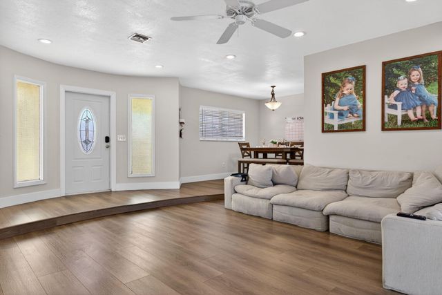 4451 NW 7th Street, Coconut Creek, FL 33066