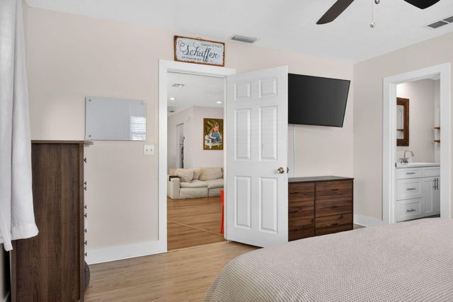 4451 NW 7th Street, Coconut Creek, FL 33066