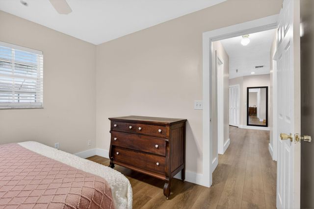 4451 NW 7th Street, Coconut Creek, FL 33066