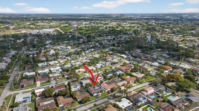 4451 NW 7th Street, Coconut Creek, FL 33066