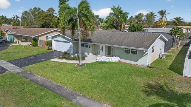 4451 NW 7th Street, Coconut Creek, FL 33066