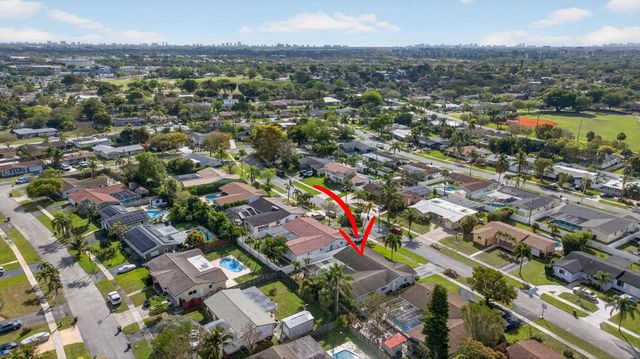 4451 NW 7th Street, Coconut Creek, FL 33066