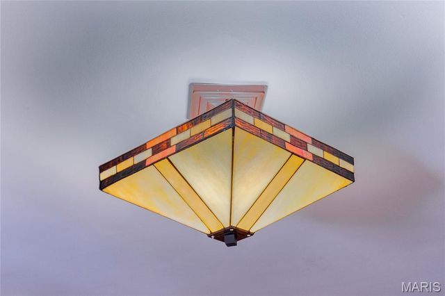 1514 Bellevue Avenue, St Louis, MO 63117