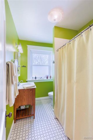 1514 Bellevue Avenue, St Louis, MO 63117