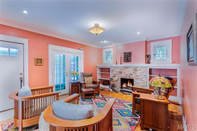 1514 Bellevue Avenue, St Louis, MO 63117