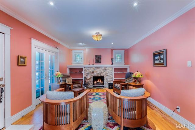 1514 Bellevue Avenue, St Louis, MO 63117