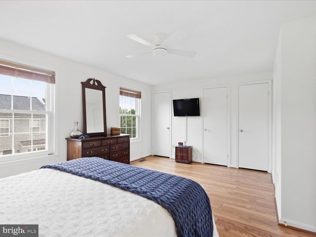 6571 RUNDALE CT, Alexandria, VA 22315