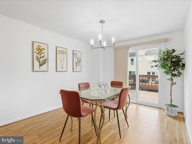 6571 RUNDALE CT, Alexandria, VA 22315