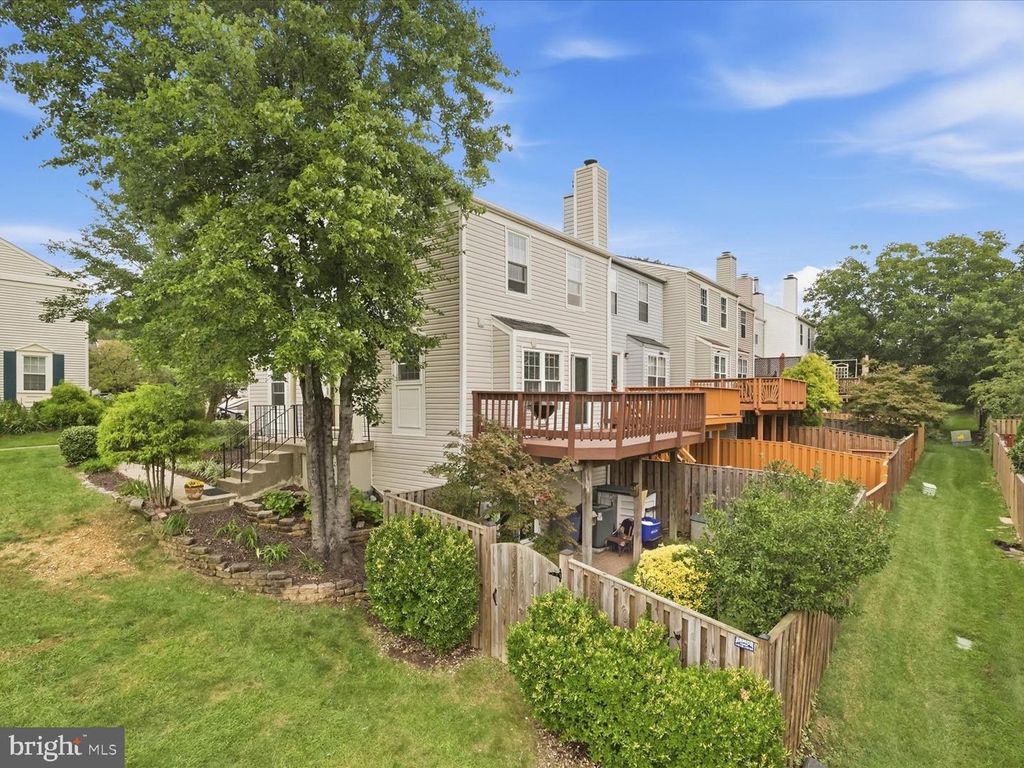 6571 RUNDALE CT, Alexandria, VA 22315