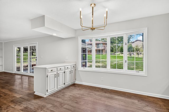7038 Perrietta Lane, Rockford, IL 61107