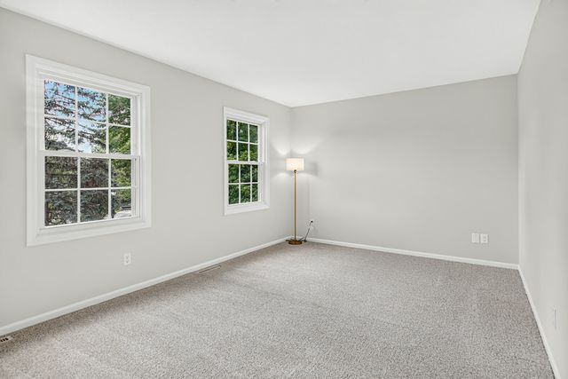 7038 Perrietta Lane, Rockford, IL 61107