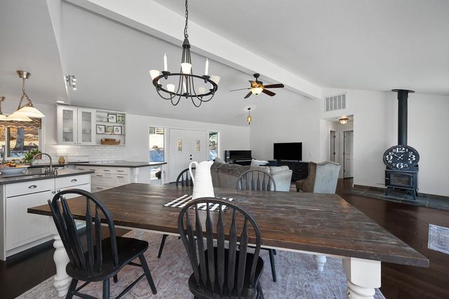 4020 Saddlehorn Ct, Shingle Springs, CA 95682