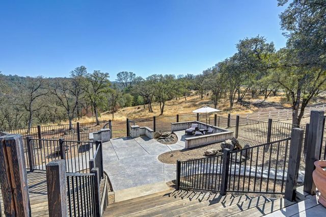 4020 Saddlehorn Ct, Shingle Springs, CA 95682