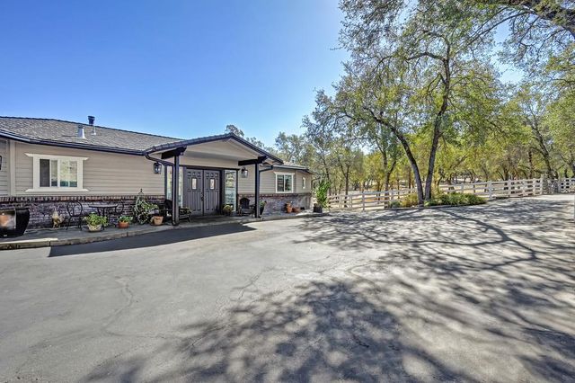 4020 Saddlehorn Ct, Shingle Springs, CA 95682