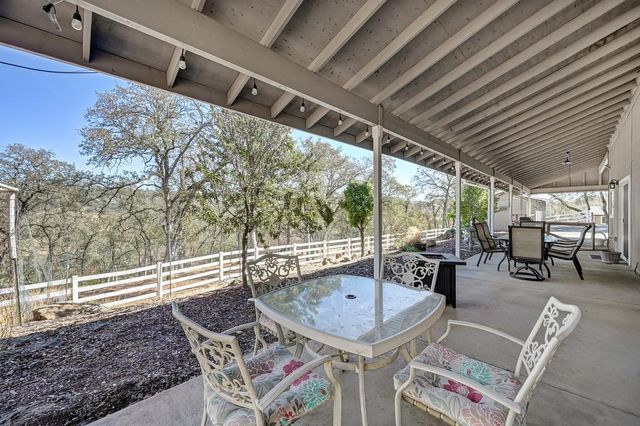 4020 Saddlehorn Ct, Shingle Springs, CA 95682