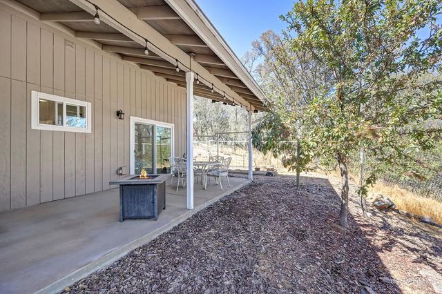 4020 Saddlehorn Ct, Shingle Springs, CA 95682