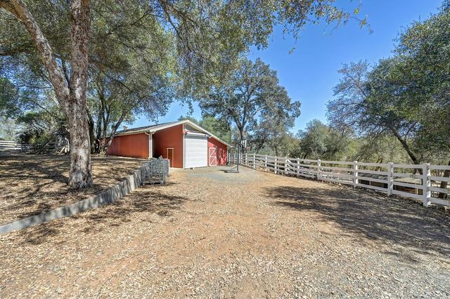 4020 Saddlehorn Ct, Shingle Springs, CA 95682