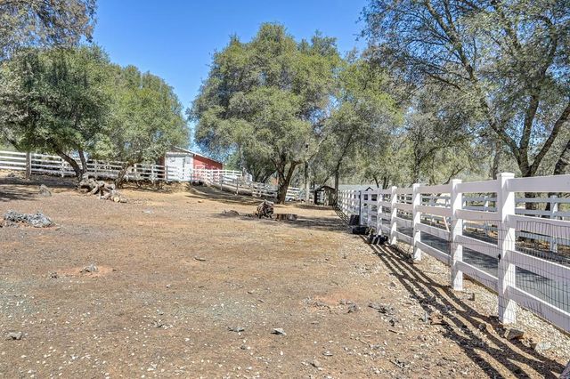 4020 Saddlehorn Ct, Shingle Springs, CA 95682